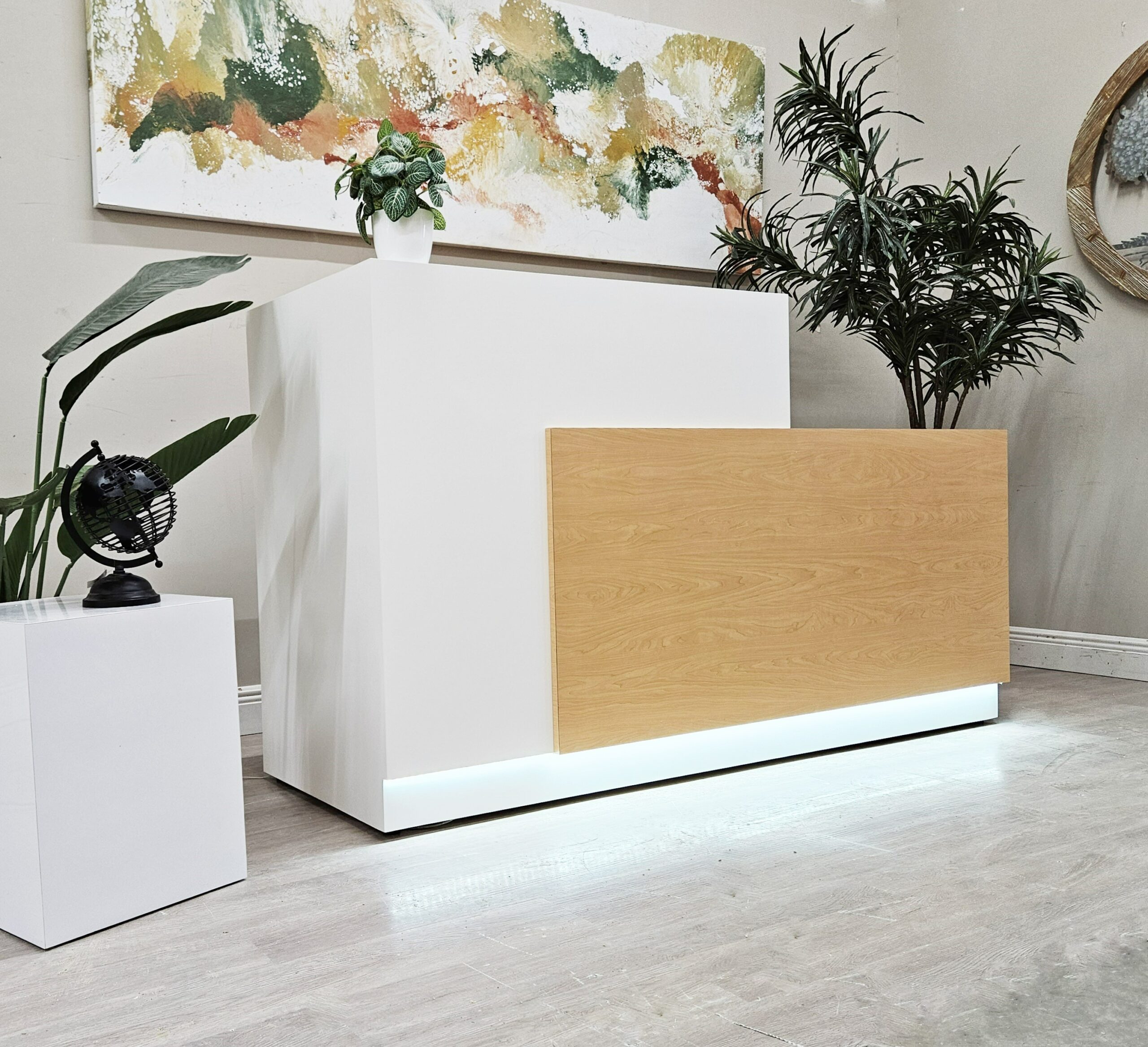 MARAM DESIGN OFFICE Jade Plus 72 inch Amber Maple & Dover White