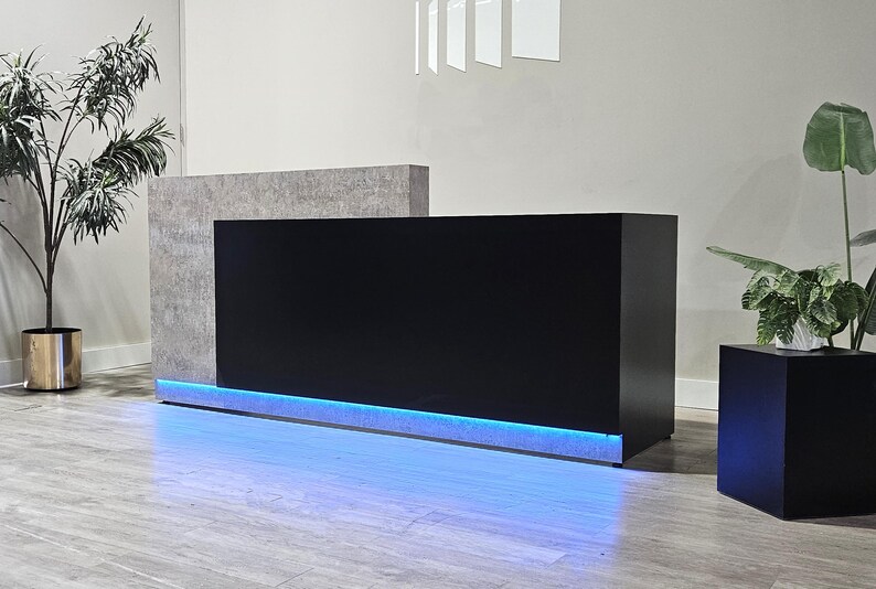Jade Plus Reception Desk 90" SALE - Image 2