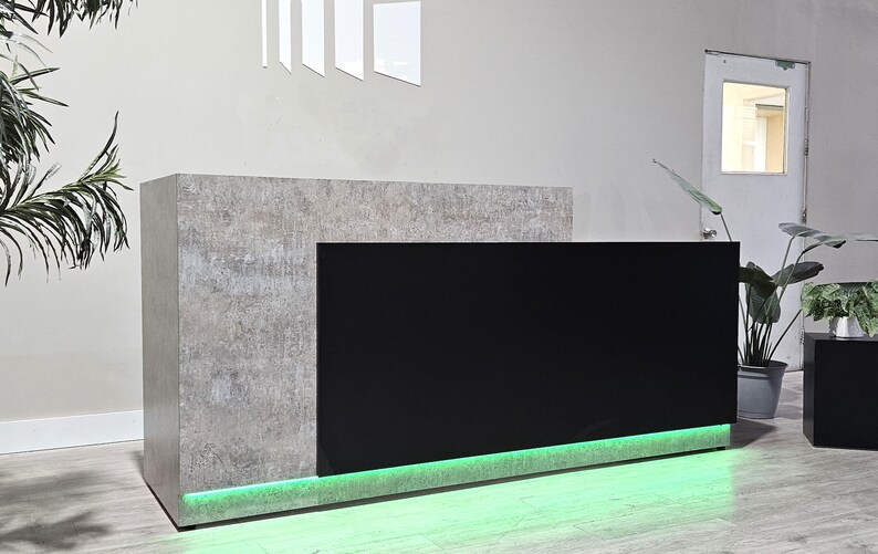 Jade Plus Reception Desk 90" SALE - Image 4